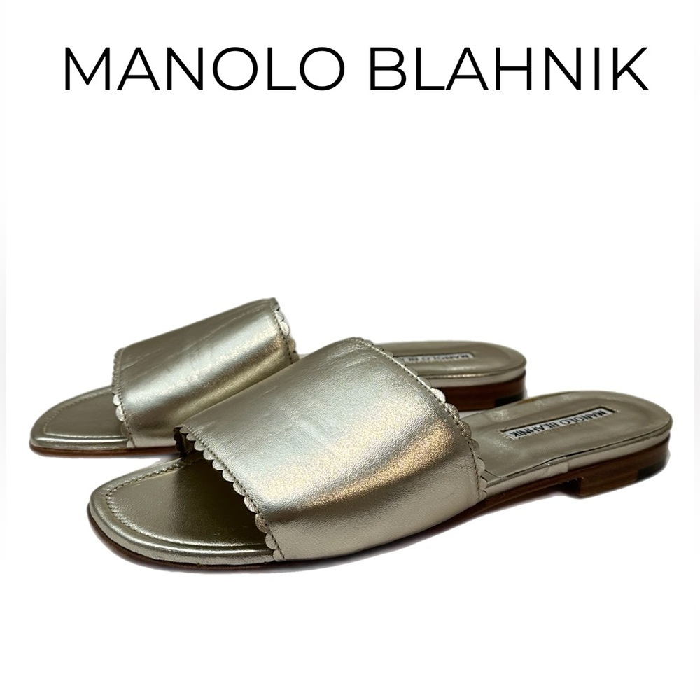 MANOLO BLAHNIK Arcara Sandals